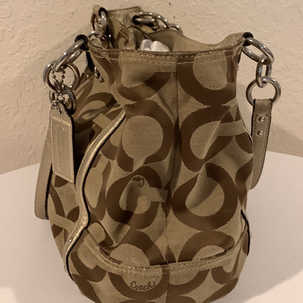 Coach (Authentic) - image 3